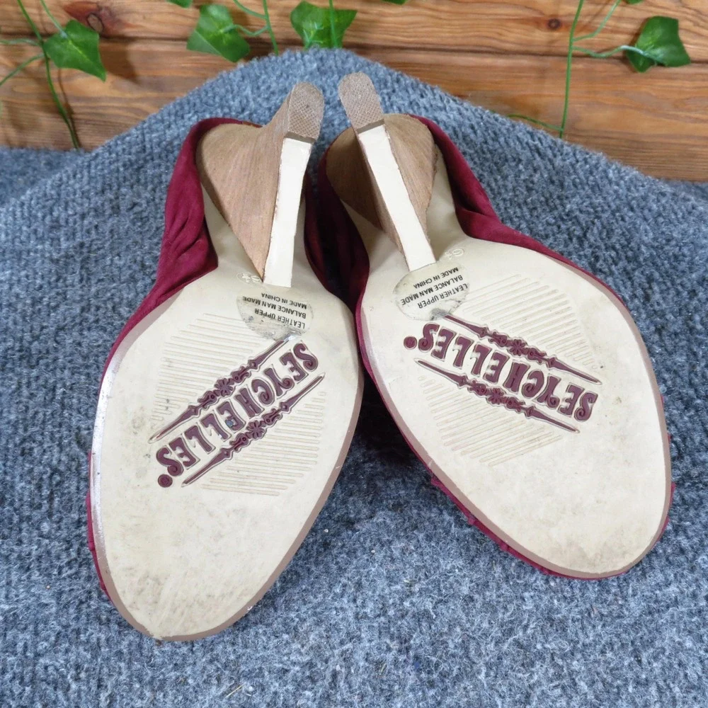 Seychelles burgundy suede